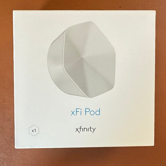 xFi Pod (Xfinity) - Picture 1 of 2